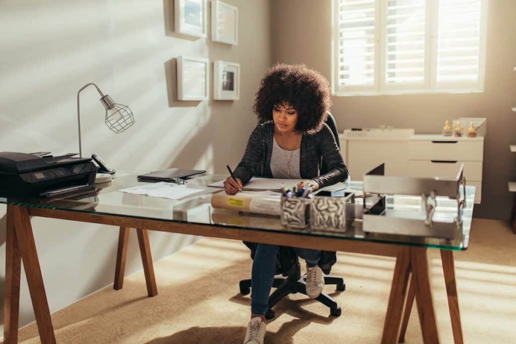 Tips for professional home office desk setup: an ultimate checklist of  essential items, budget, and ideal size